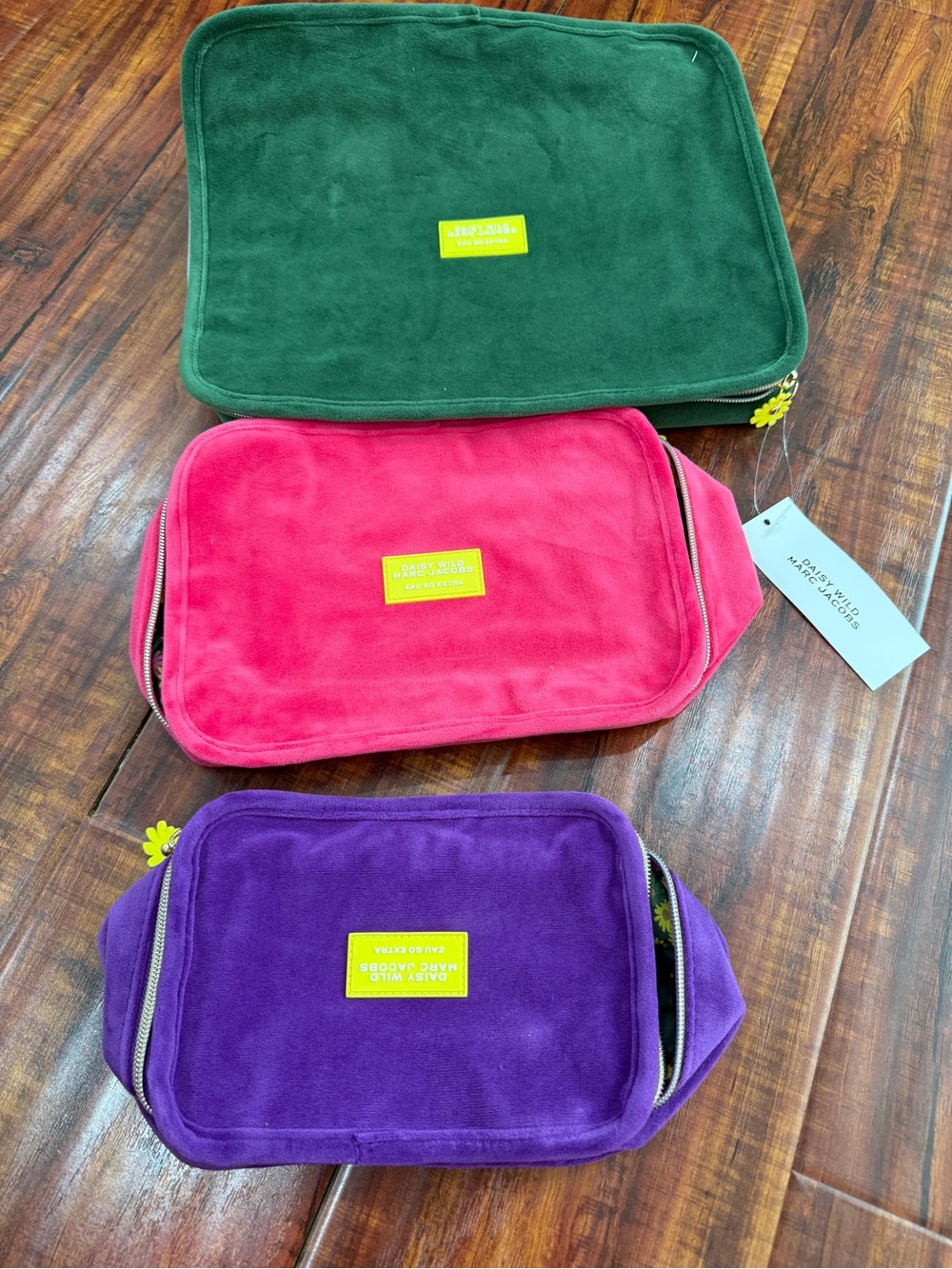 NEW Marc Jacobs Daisy Wild Makeup Bags / Packing Cubes set - Picture 2 of 7